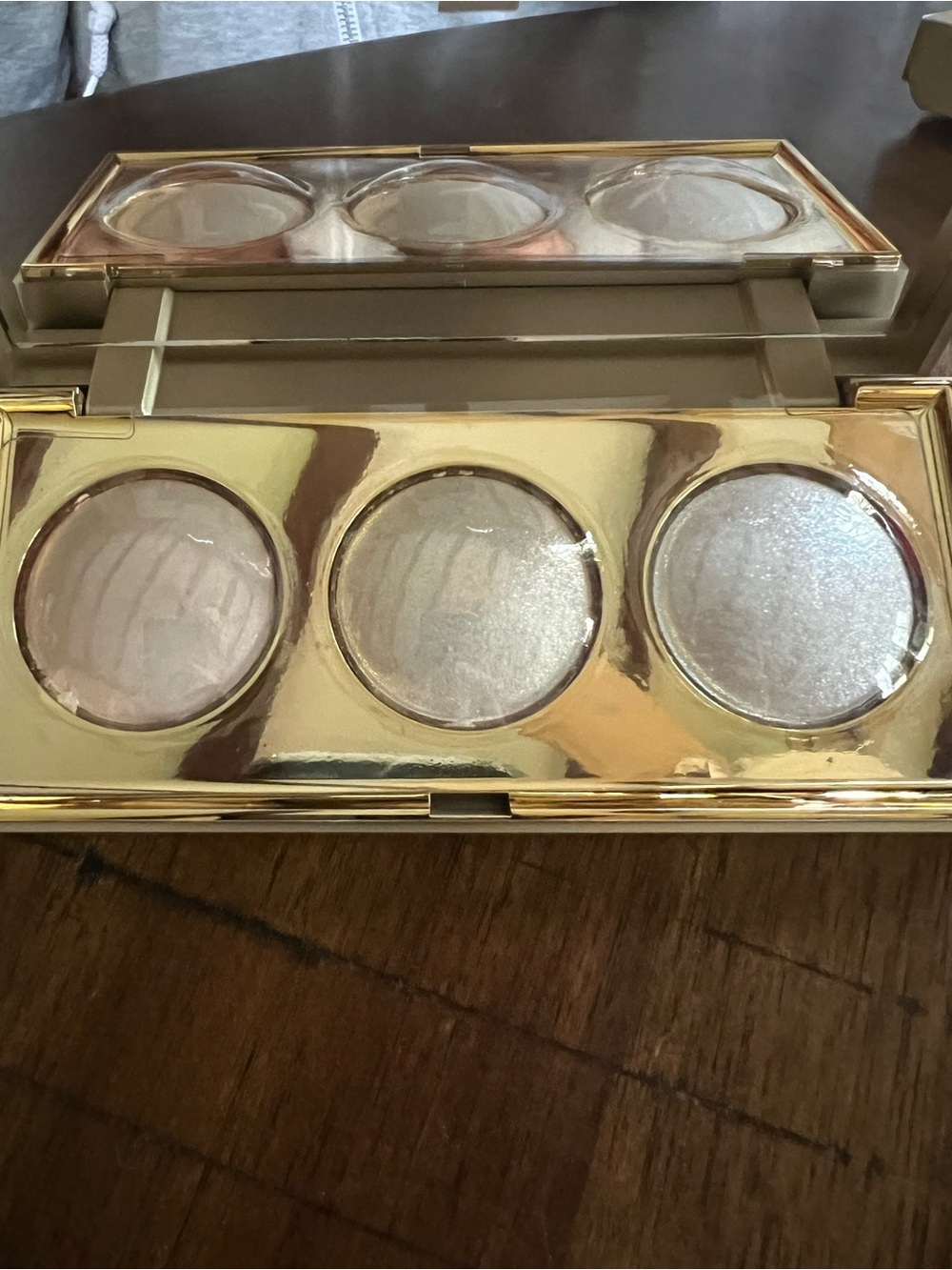 Stila Little White Lies Highlighter Trio -new